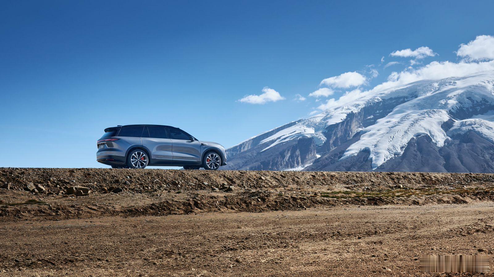 ES8十周年纪念套装，只有旗舰SUV ES8在2024年11月25日至2025年