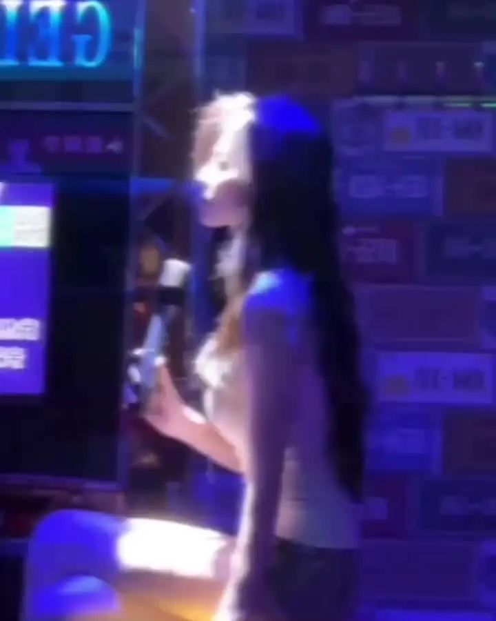 是我太笨很轻易在爱里陷得深