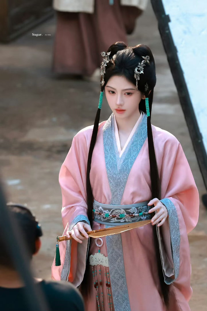 jjy鞠婧祎魏枝jjy鞠婧祎花戎你可以永远做自己 风雨兼程我陪你(⑅˃◡˂⑅)