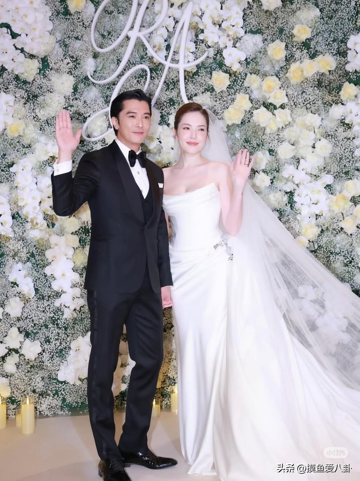 万万没想到唐嫣和阮经天竟然能扯上关系
不是因为两人合作过
而是因为他们两个的前任