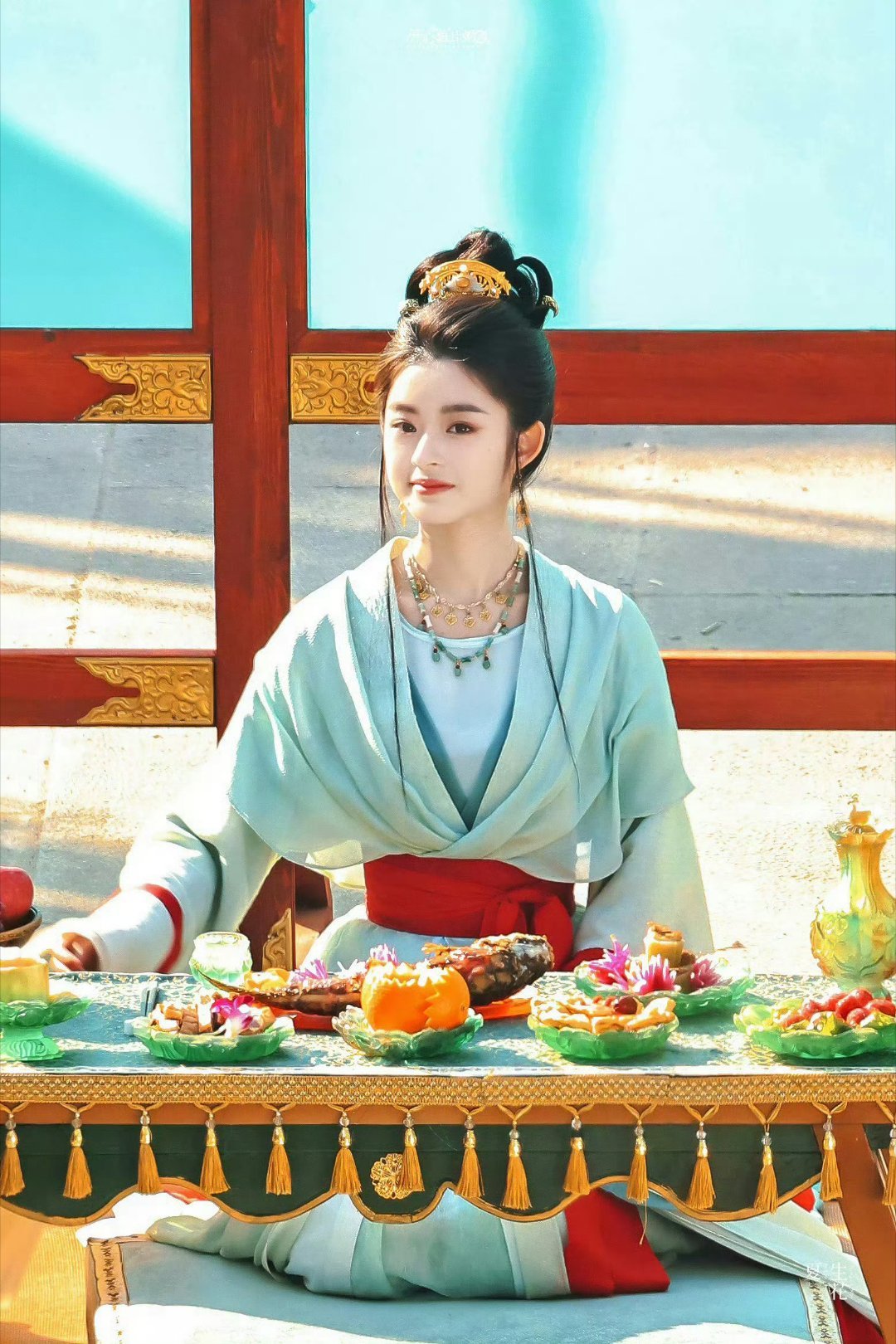 楚乔传2女主眼神还蛮像赵丽颖的， 这可以演两母女了吧！ 