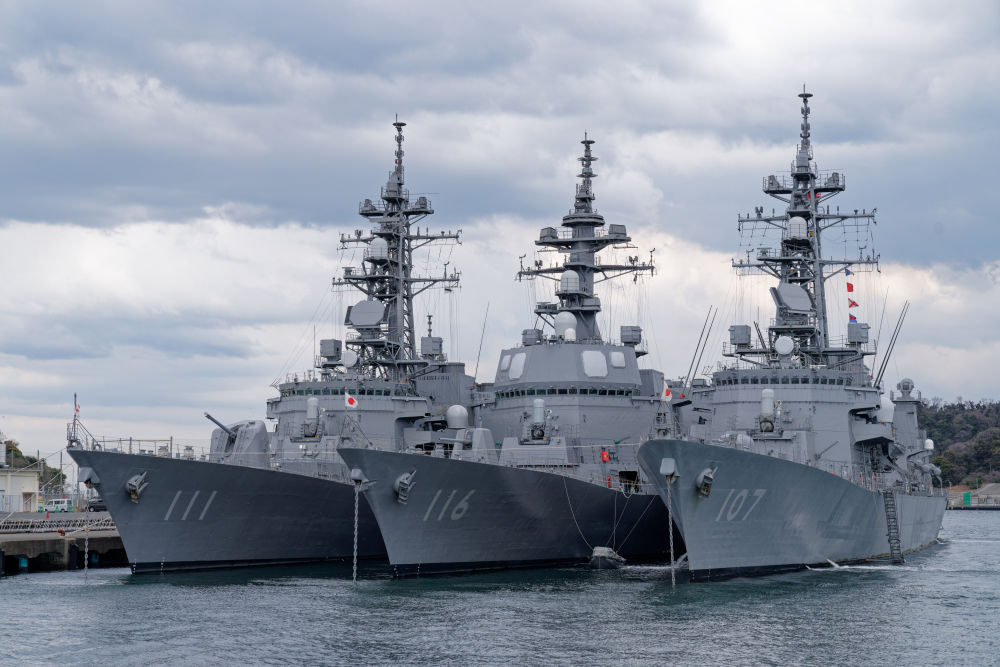 #高市松绑武器出口引各界担忧#【澳新两国防长即将接连到访 高市“松绑”武器出口引