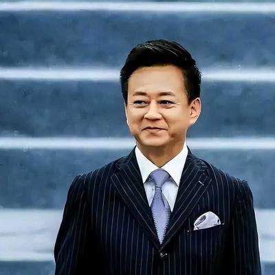 正义来的太迟了！如今62岁已退休的朱军，才终于看到女方受到惩罚......

这