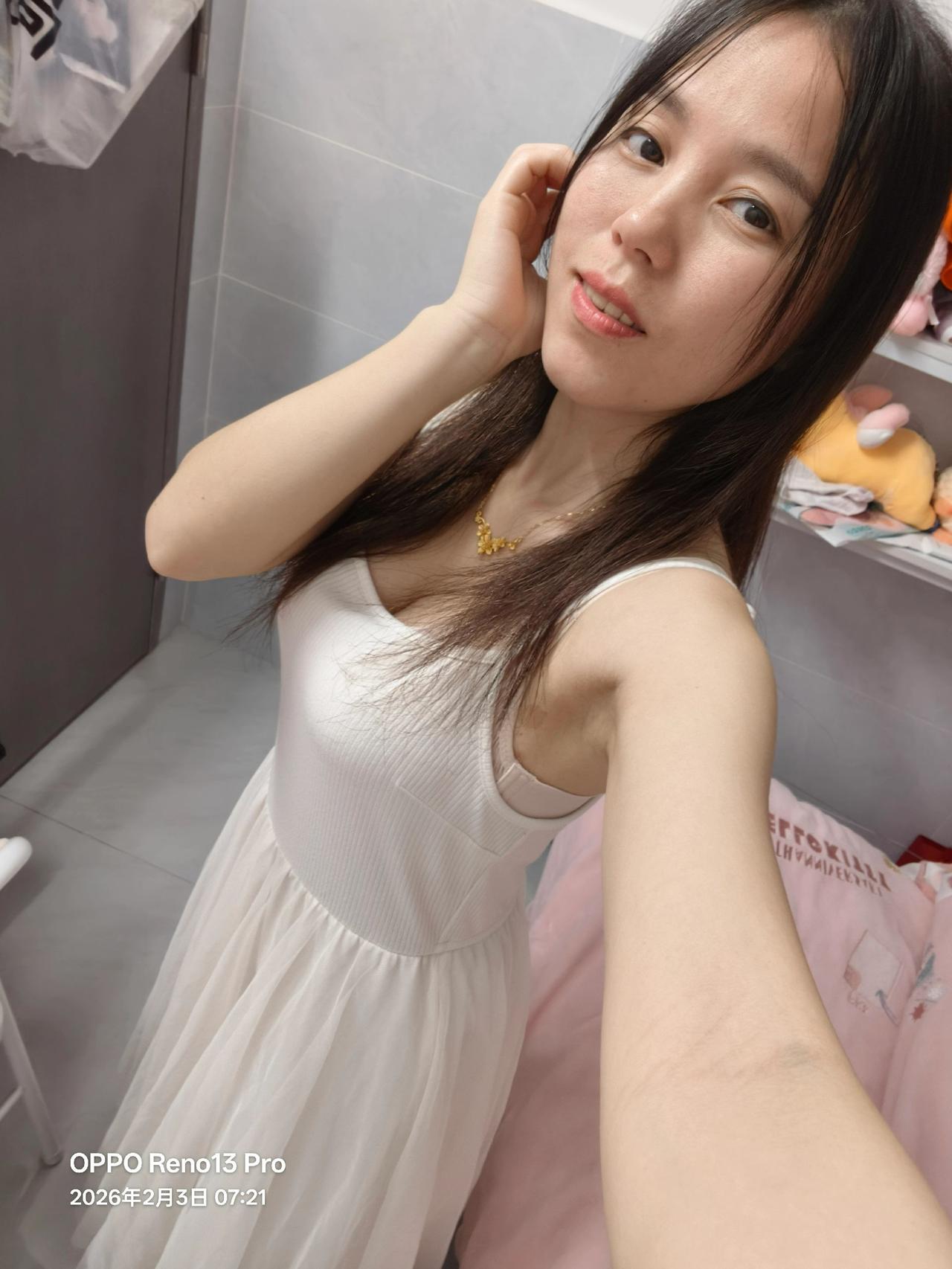 日子零零碎碎，生活满满当当，不为世间作乐，只讨自己欢心