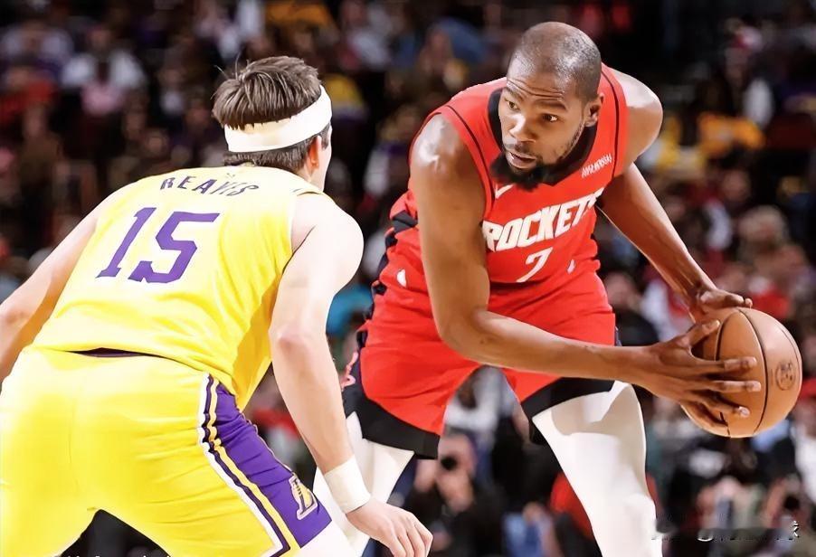 太可惜了！火箭92：100不敌湖人，火箭球员得分排名一览：

01、史密斯，22