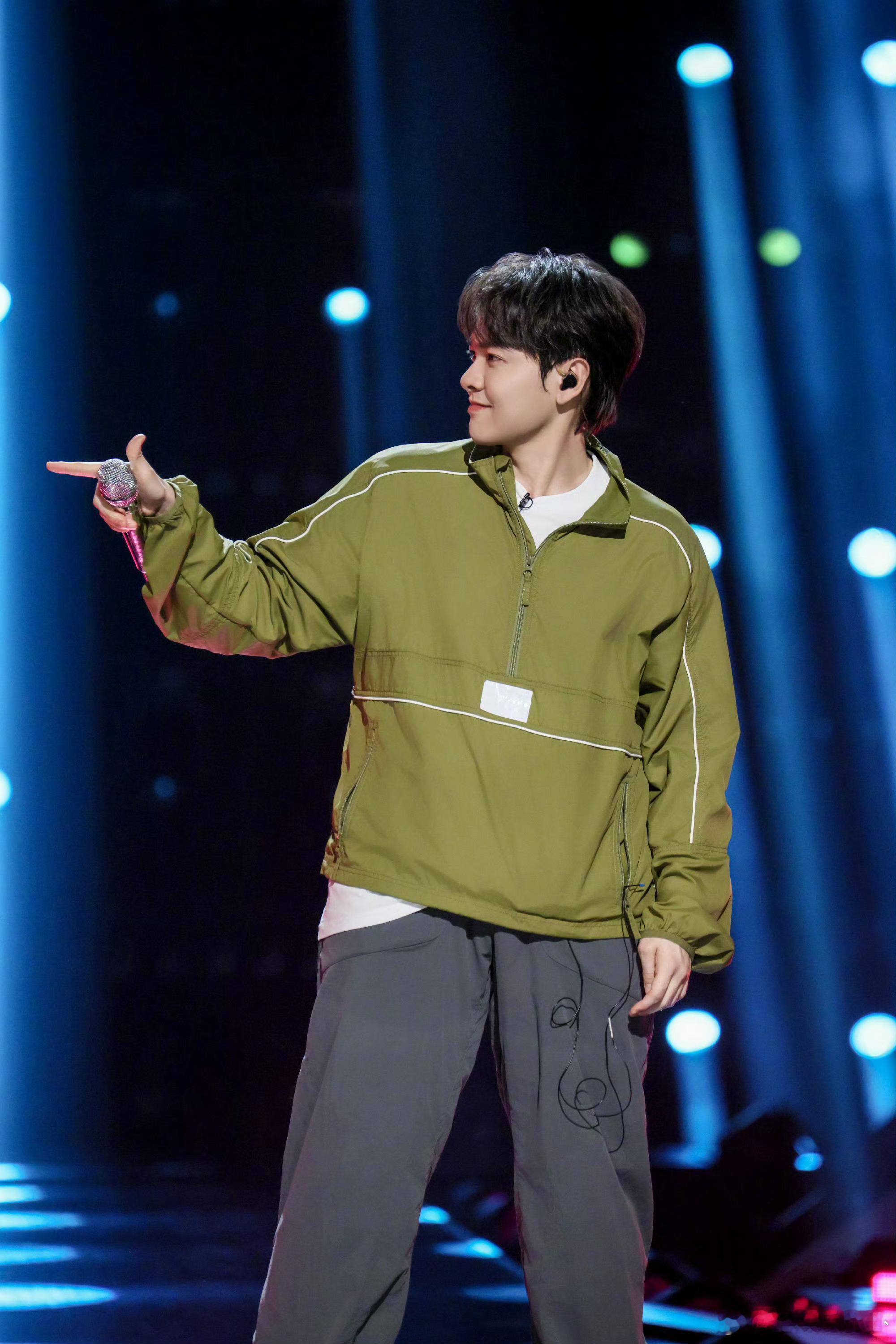 胡彦斌深耕改编、窦靖童主打氛围感、尤长靖专注vocal，三种路线全都收获高人气胡