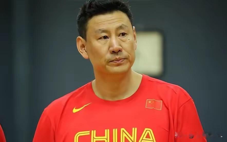 目标落空的北汽，应选好主教练是当务之急，以现有的北汽配置，已经是冠军框架，关键是