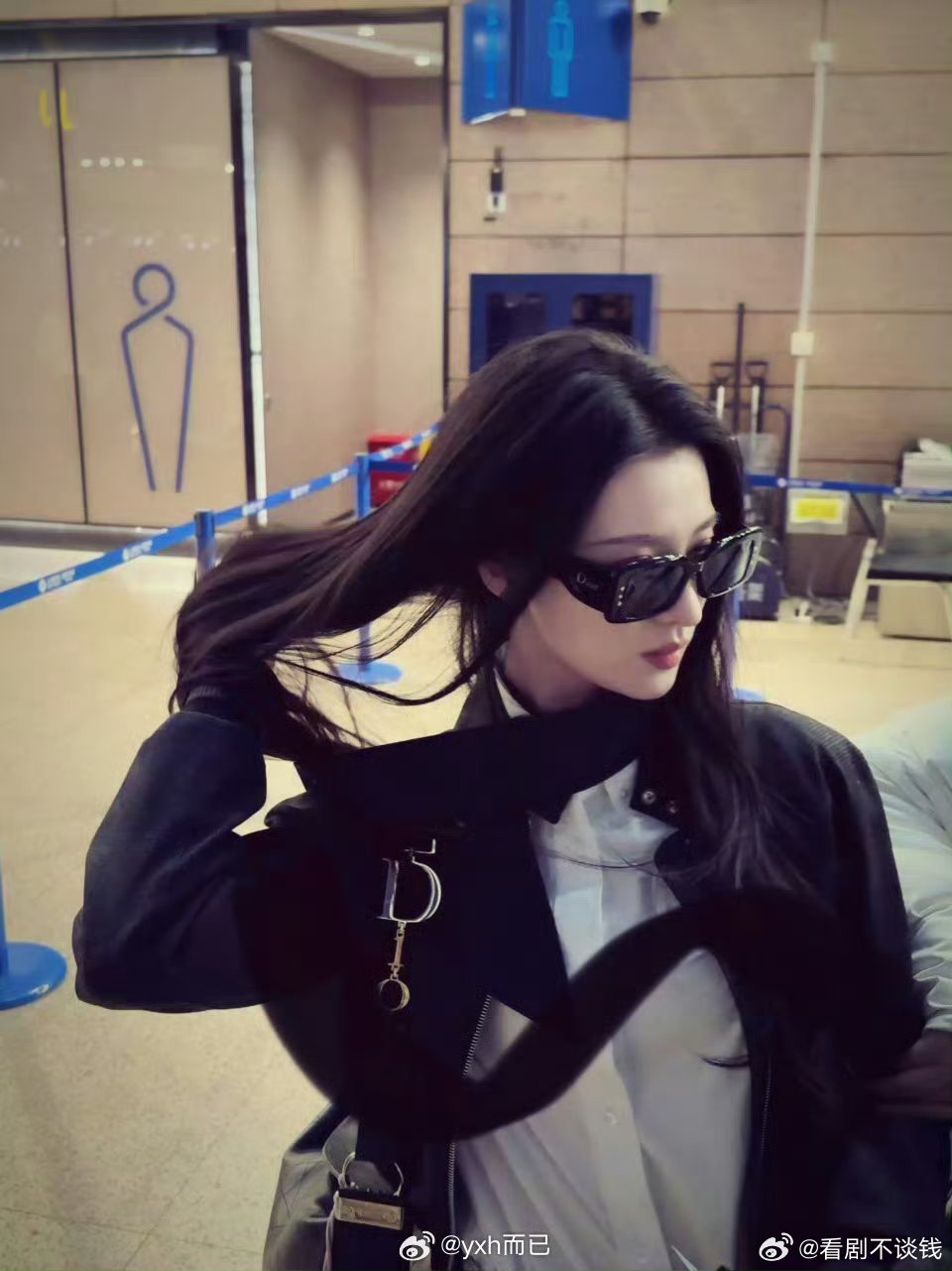 姐姐就这样轻松拿捏老钱千金感这几套完全妈妈级别….🥵王楚然老钱风 