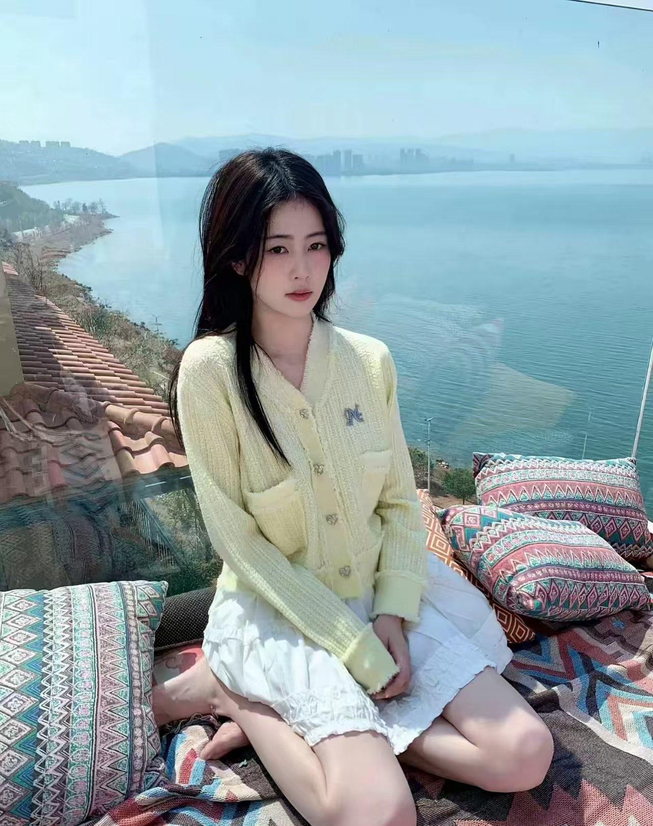 白鹿  bl白鹿理解郑恺成为郑恺bl白鹿精准避开了所有正确答案 

最灿烂的烟火