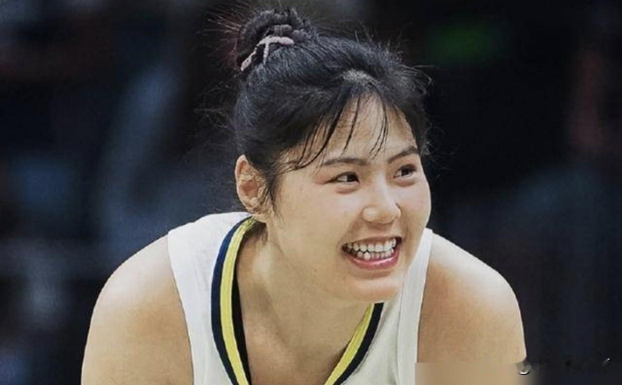 李月汝连续两场被弃用，WNBA常规赛第三轮飞翼队主场86-90被山猫队逆转输球迎