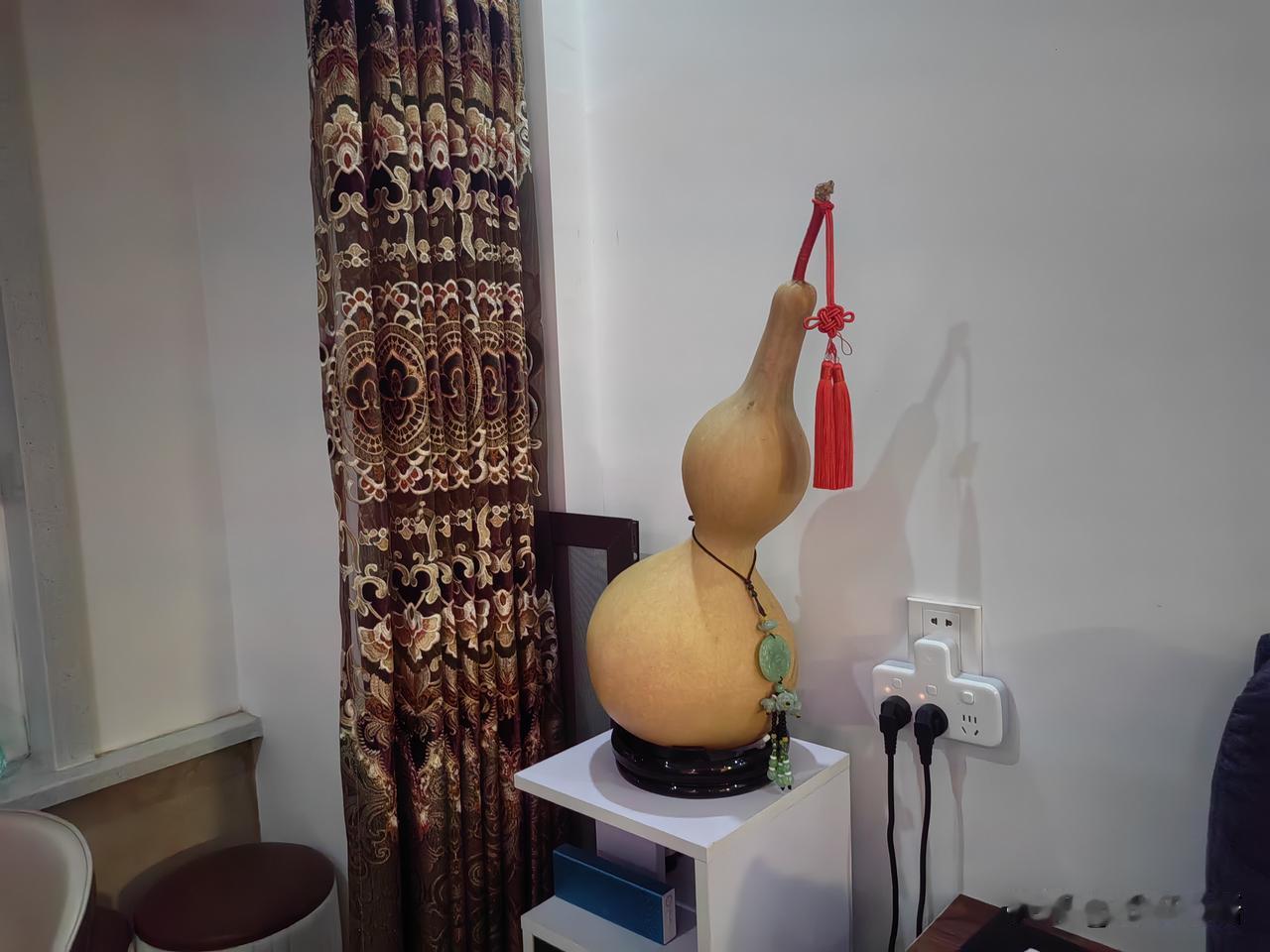 老公给钱花，你们会拒绝吗？我就是这样的傻蛋。

昨天老公对我说，他手机里已经有8