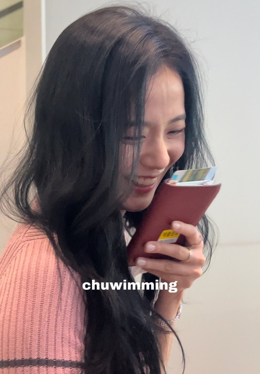 只有在你的微笑里，我才有呼吸金智秀的笑带来好天气好心情好运气 