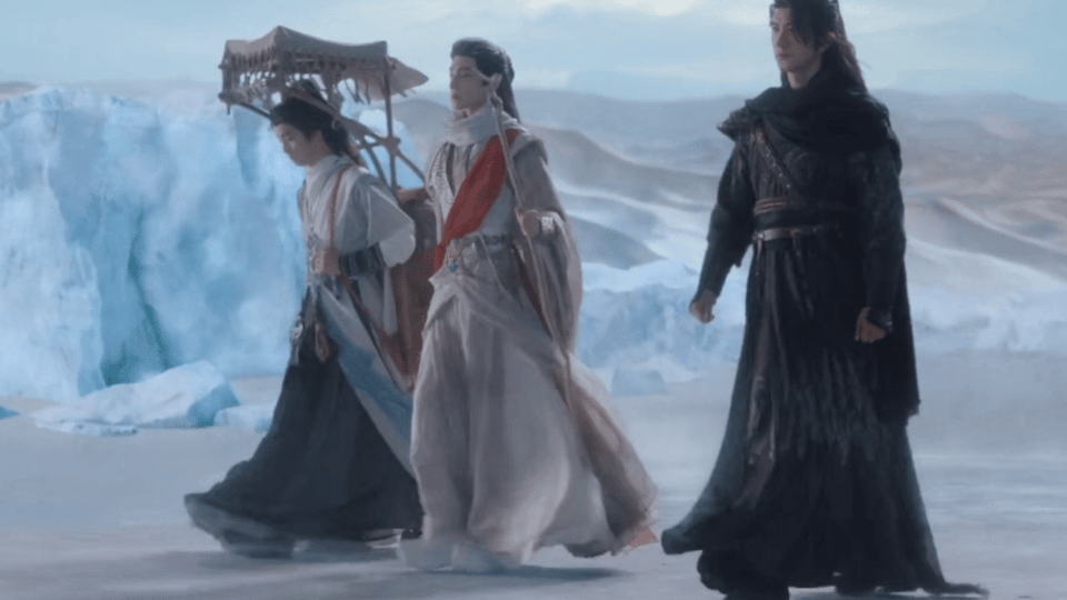 敖子逸剧里剧外都是全自动闯祸机 剧里飞船失事，剧外跳舞穿反裤、耍帅翻车、平地摔，