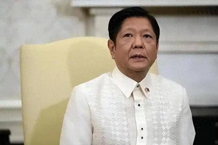 美国又站出来"站台"了。7月22日晚，美国国务院发声明，义正辞严地谴责中国海警在