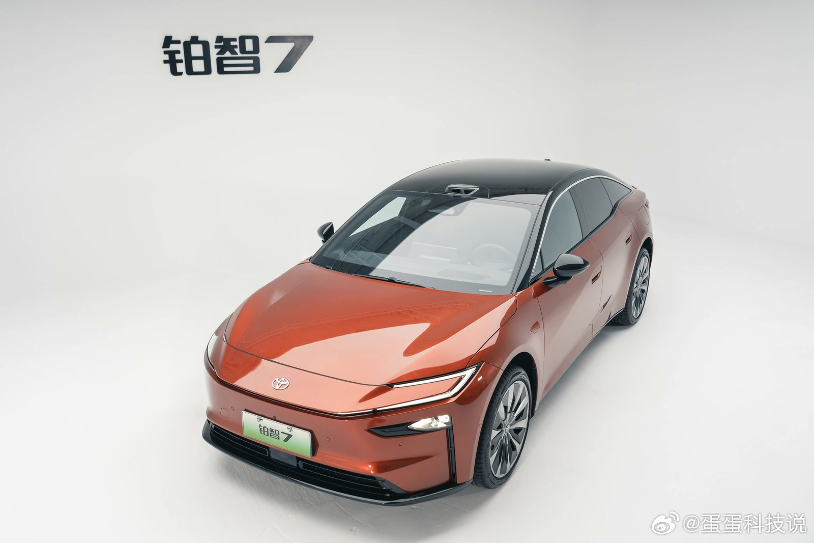 丰田铂智7实车全面到店 你怎么知道我今天刚去了一趟广汽丰田的4S店！店里确实实车