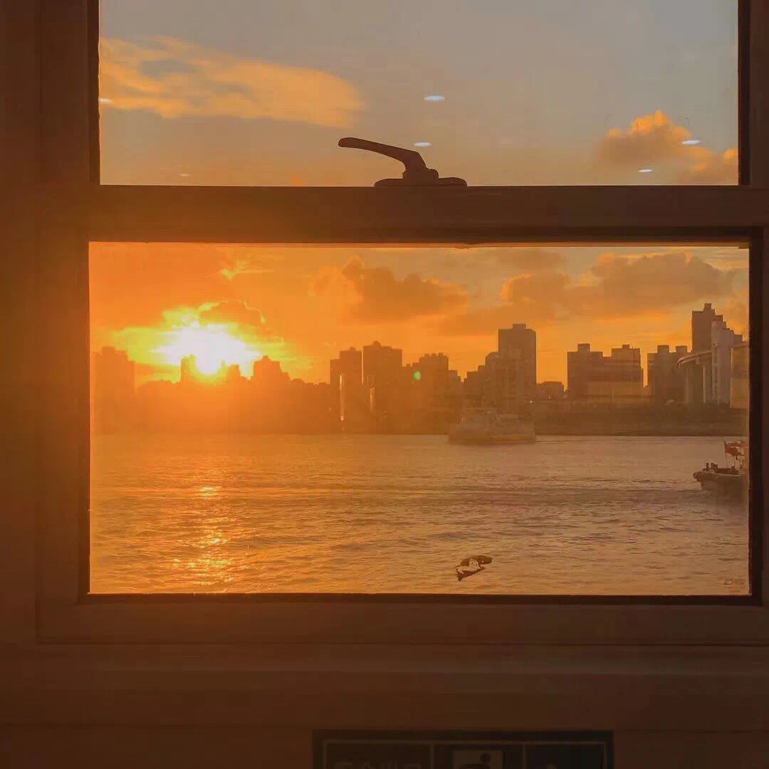 💛²⁰²³/₀₉.₂₄·ꪔ̤̮ ɴɪᴄᴇ ᴅᴀʏ🌄天边渐渐有橙色，觉得日落有