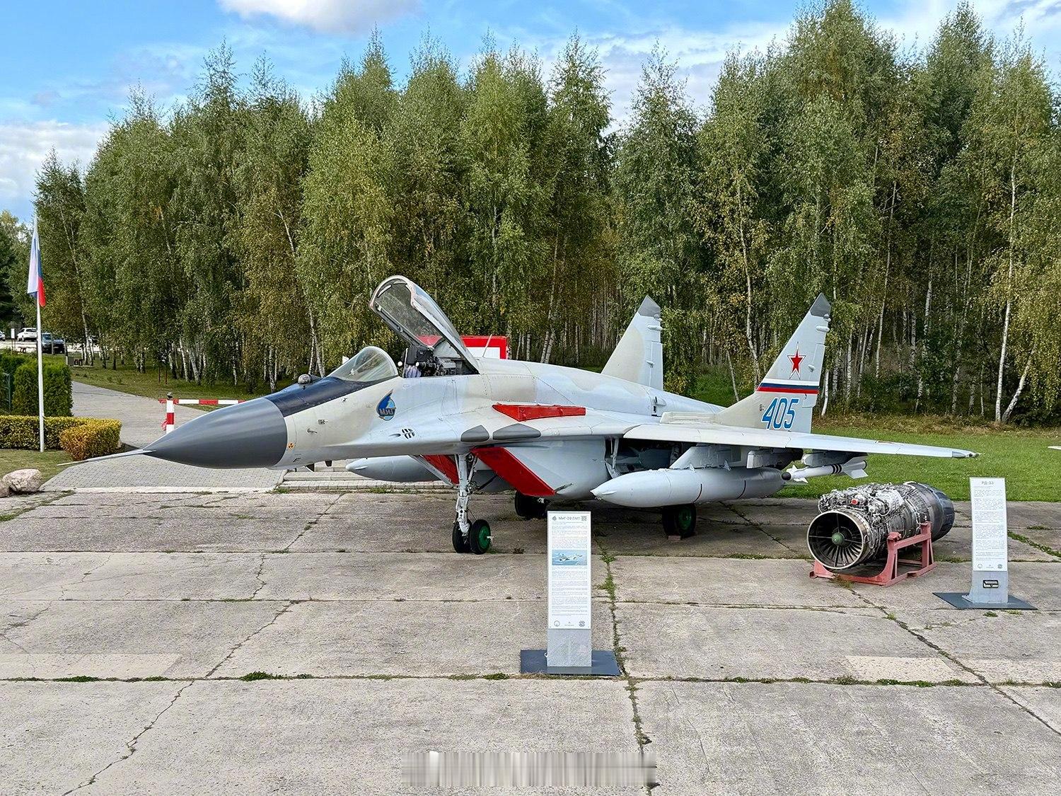 兵器影像 米格-29SMT 战机（代号“9.17产品”）的首架飞行原型机。该机是
