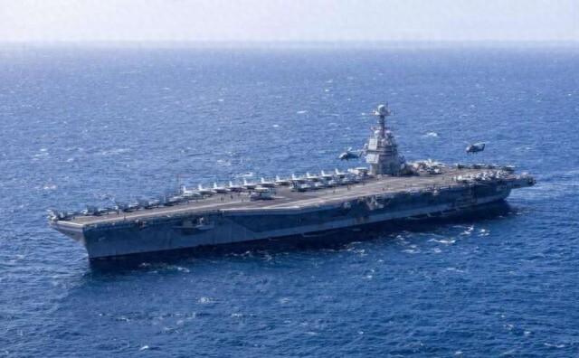 [加油]“福特”号一战成名！！不是在战场上，而是他着火了，大火燃烧三十小时。好在