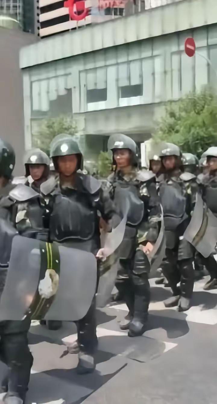 军营热血记忆！怕苦不入机动门，怕死，不当机动兵！👍👍👍😊😊😊🤝🤝