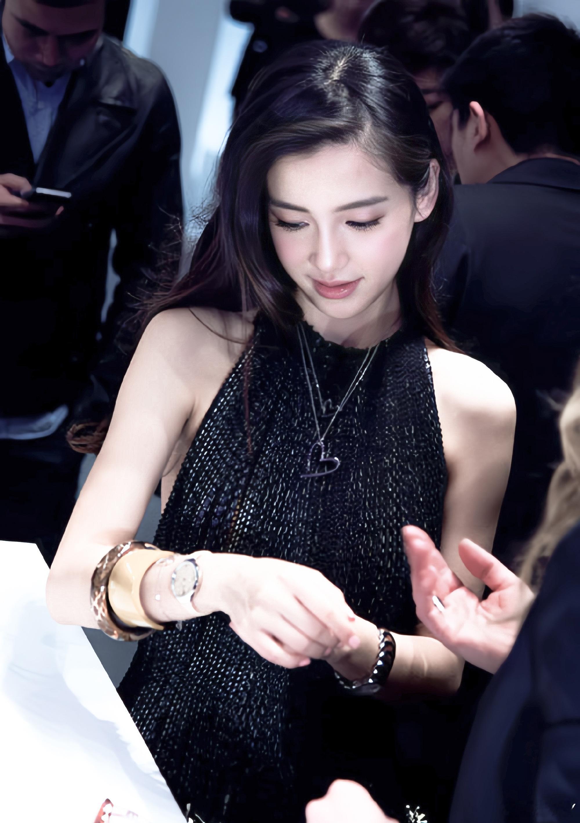 angelababy[超话] [兔子]angelababy三阳启蛰六迎粲然 “我