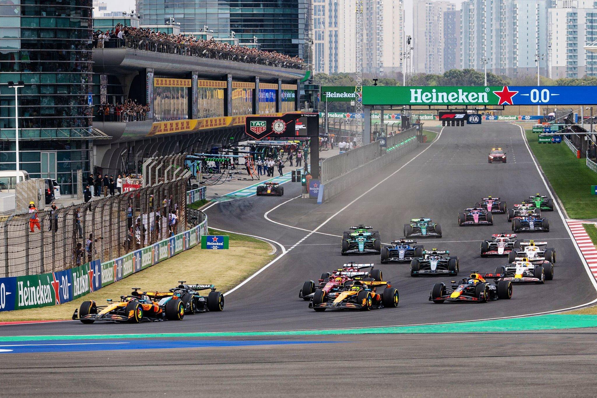 明年FIA年终颁奖典礼将在上海进行，时间是2026年12月12日；2027年举办