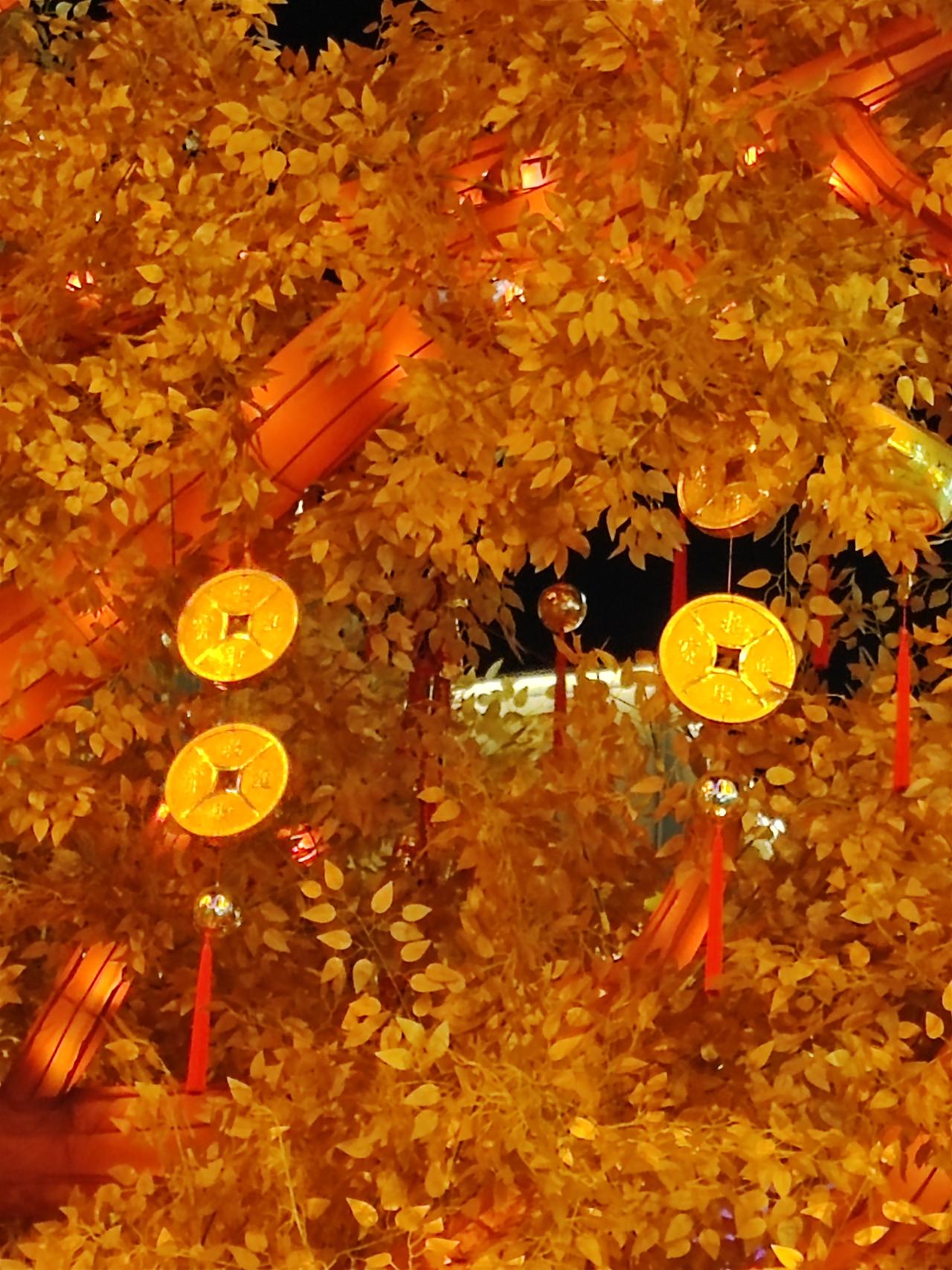 过年时，长辈给孩子们红包，饱含着对孩子未来生活的美好祝愿。只要经济条件允许，还是