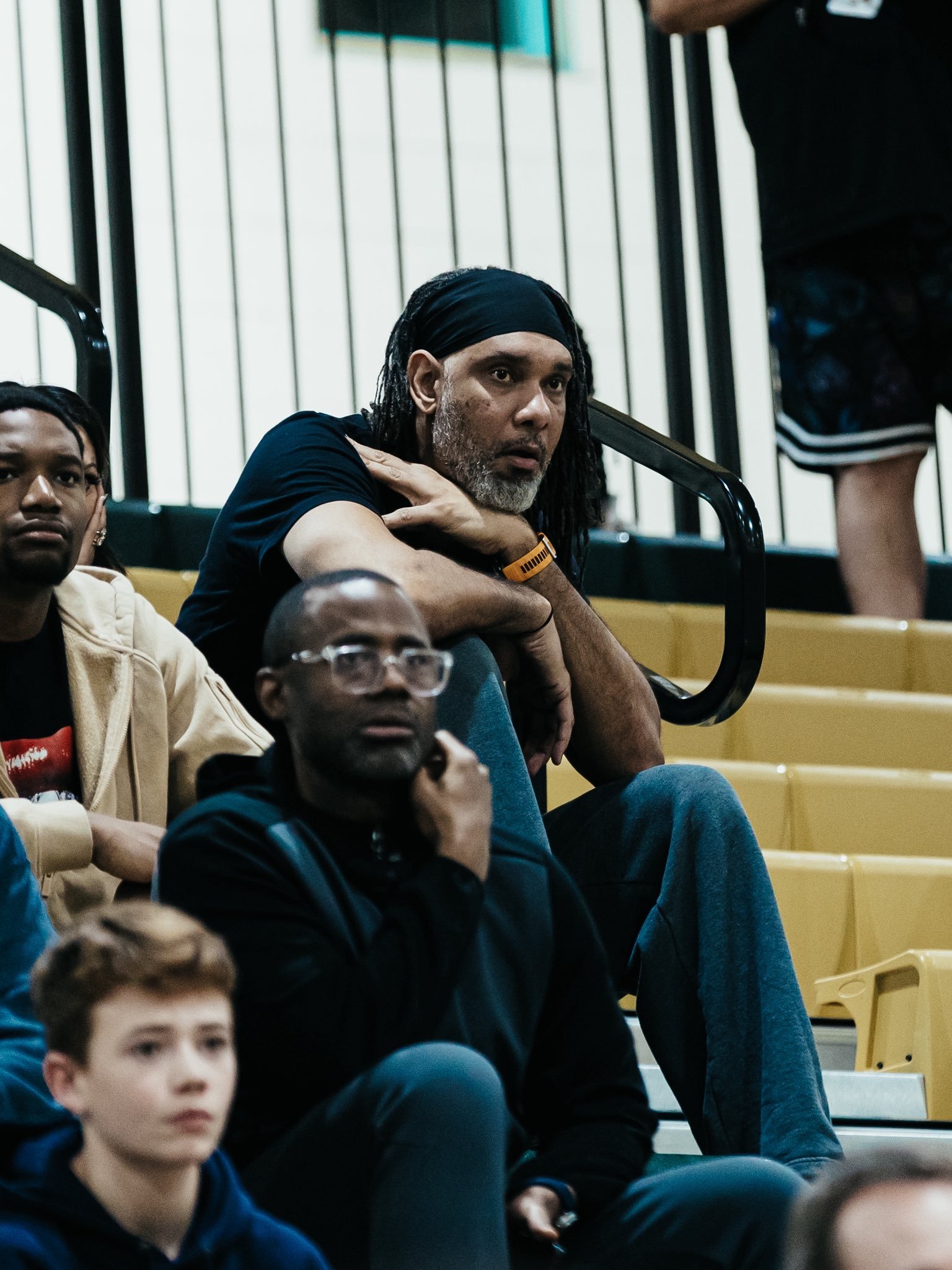 邓肯上周在场边观战儿子的篮球比赛🏀超话创作官 ｜篮球年末狂欢季