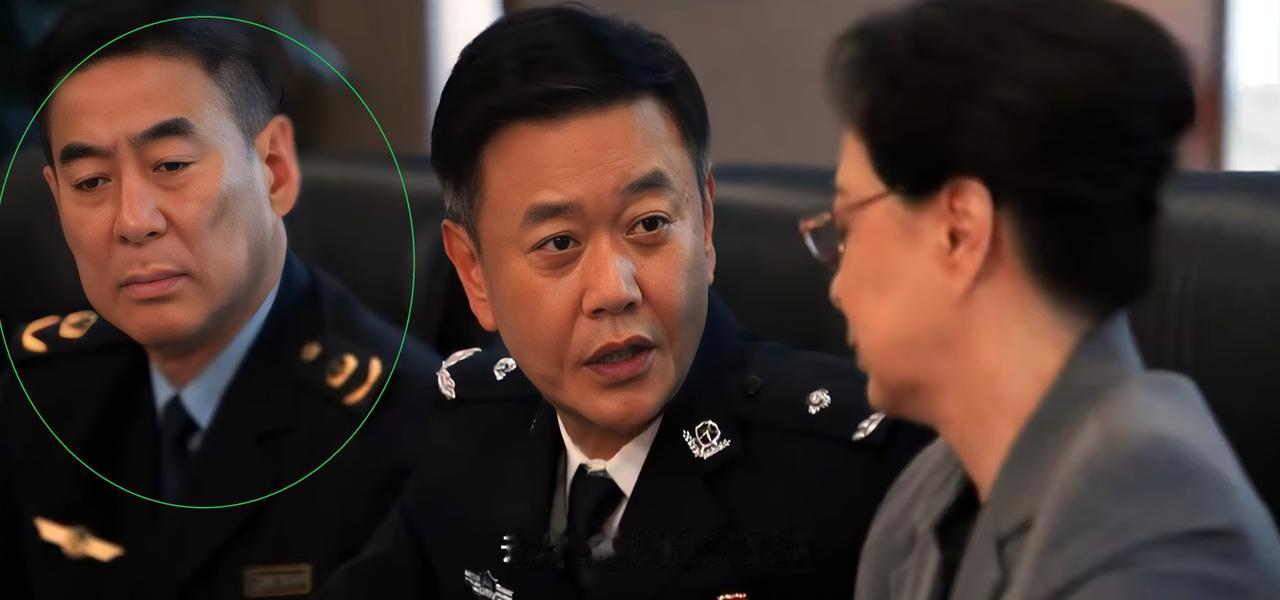 《以法之名》：坐在公安局长许言午身边的人是哪个部门的？

东平市政法委书记兰景茗