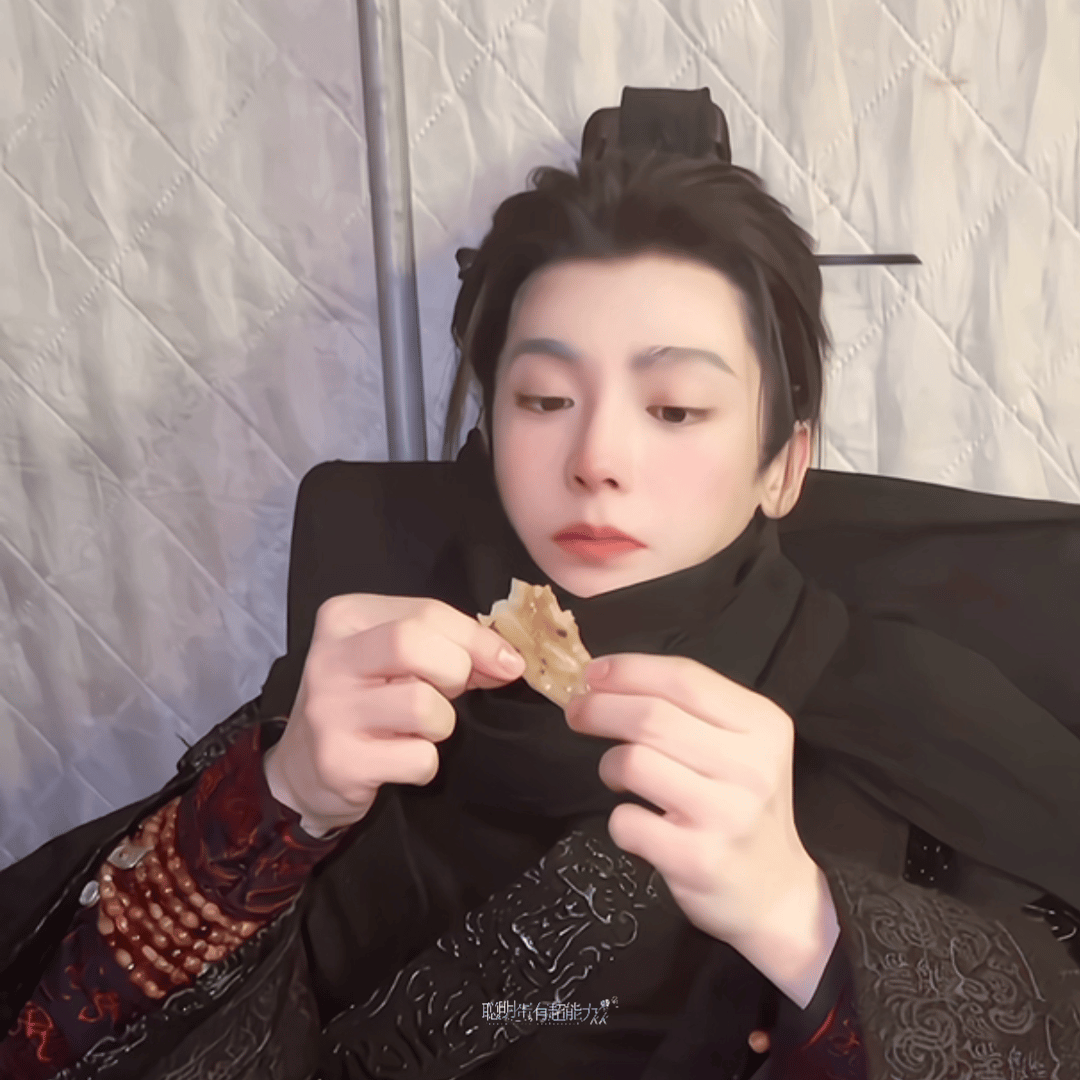 对的对的师弟是毒唯师妹是甜唯目前看师父对加绒也特别好还有一堆清字辈徒弟们叽叽喳喳