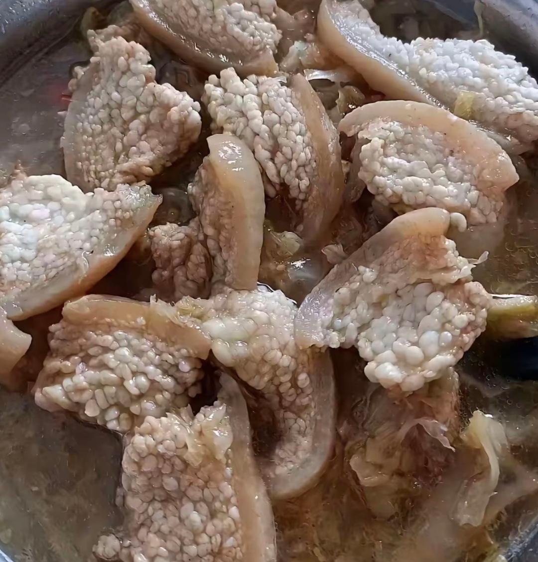 原来淋巴肉这么好区分！3招识破
 
买肉最怕踩坑！很多人买到淋巴肉还不知道，吃了