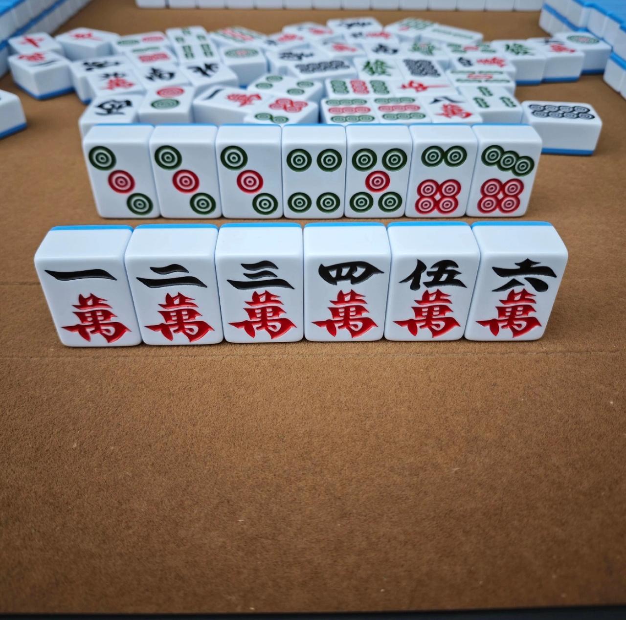 这个牌胡什么？