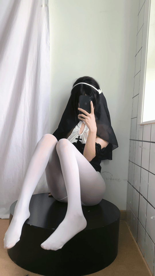 修女 