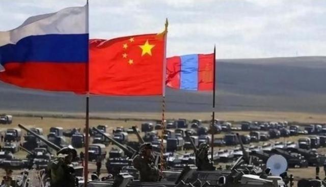 终于明白我国为什么一直没有援助俄罗斯，一位俄罗斯专家早已给出了答案：中国并非俄罗