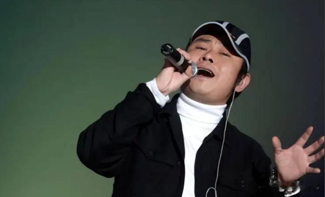 谷建芬老师这几天因为刀郎的事儿被推上风口浪尖，网友们都在热议。
我的天！谷老师已