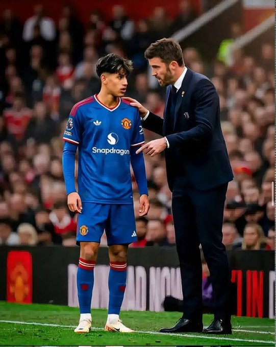 JJ加布里埃尔父亲发文这个图谁做的，我迫不及待想在下赛季看到了。还有我支持卡里克