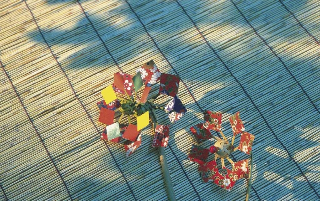 一个人要获得实在的幸福，就必须既不太聪明，也不太傻。人们把这种介于聪明和傻之间的
