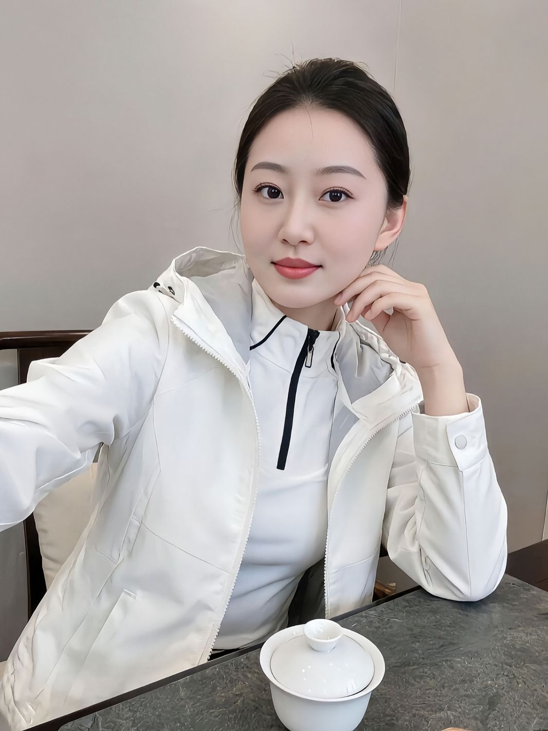 女孩子一定要拼尽全力努力赚钱，经济独立才是最大的底气！手里有钱，才能随心买喜欢的