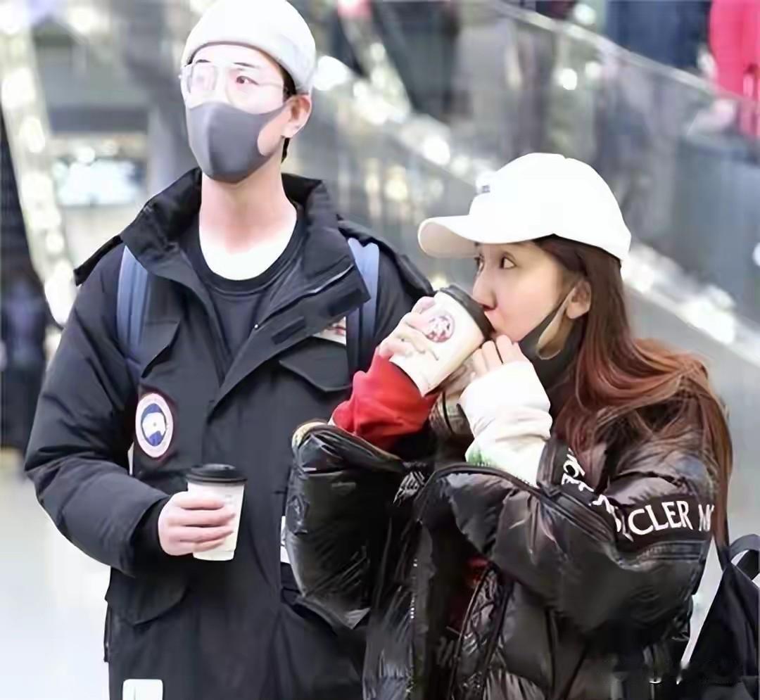 原来李川还和娄艺潇搞过几年对象？
看来缘分这个东西真的是没有办法，看着外表般配登