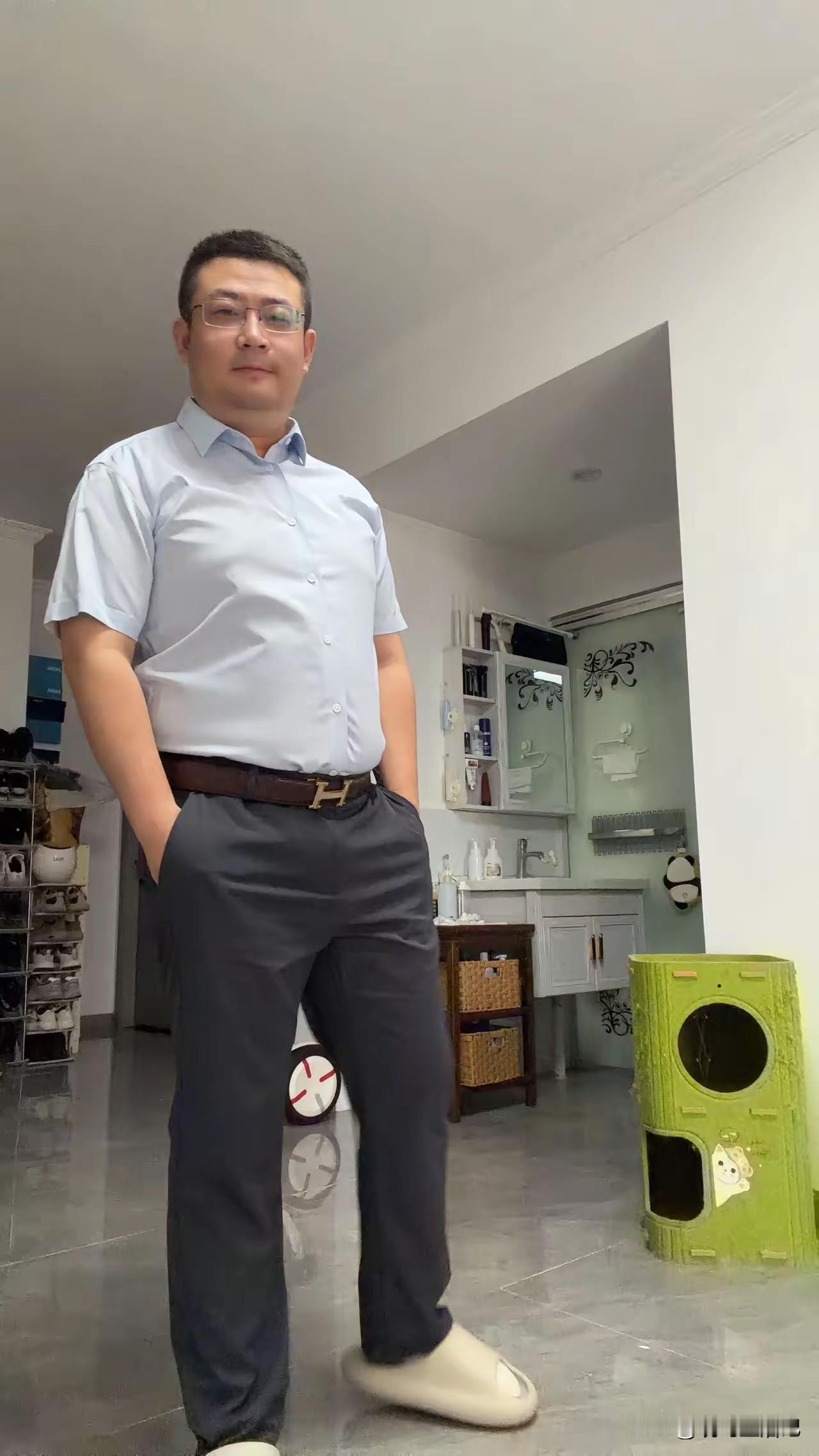 中国人眼中的帅哥，就是这样的吧[赞]