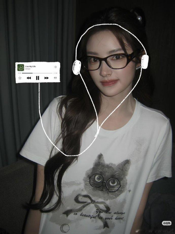 徐若晗推理过程全对结果全错 谁懂这种过程满分，结果零分的痛！徐若晗拿纸笔认真推导