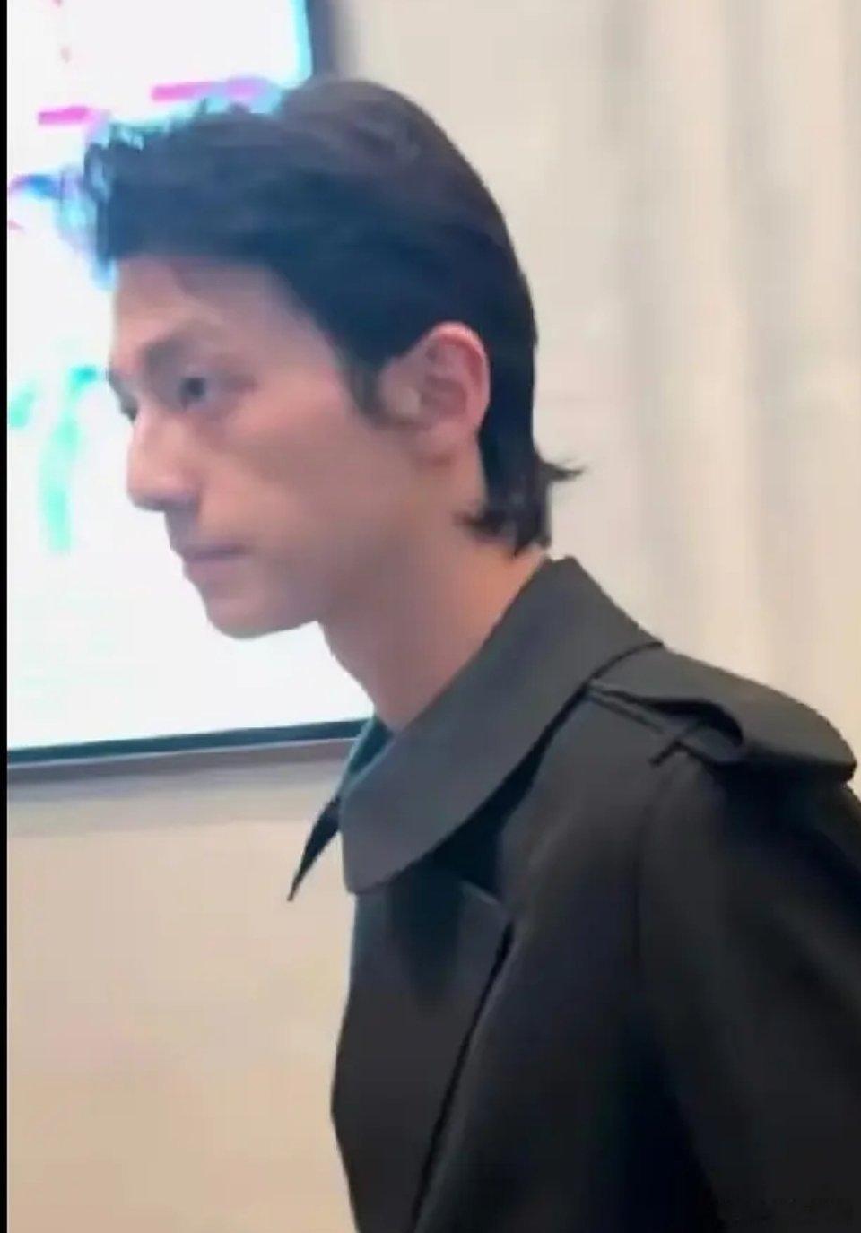 赖伟明线下生图也很一般啊。。。赖伟明线下生图也很一般啊。。。