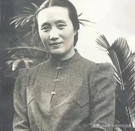 1925年，连生4女的董竹君，为圆丈夫儿子梦，冒死怀第5胎，丈夫却因她孕期爱吃辣