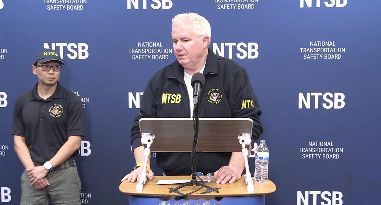 【NTSB确认飞机起飞过程中左发从机翼脱落……】
美国国家运输安全委员会（NTS