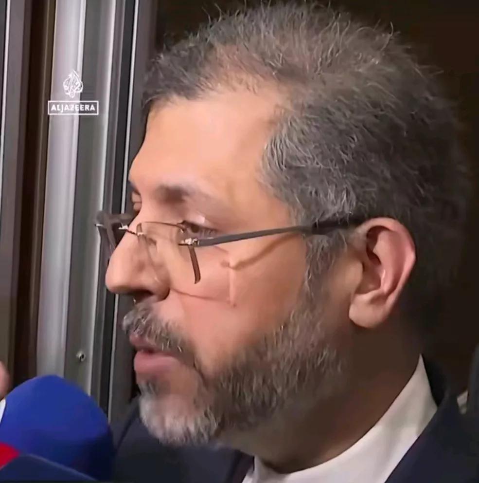 天空新闻消息，当地时间18日，伊朗副外长哈提卜扎德，在土耳其参加安塔利亚外交论坛