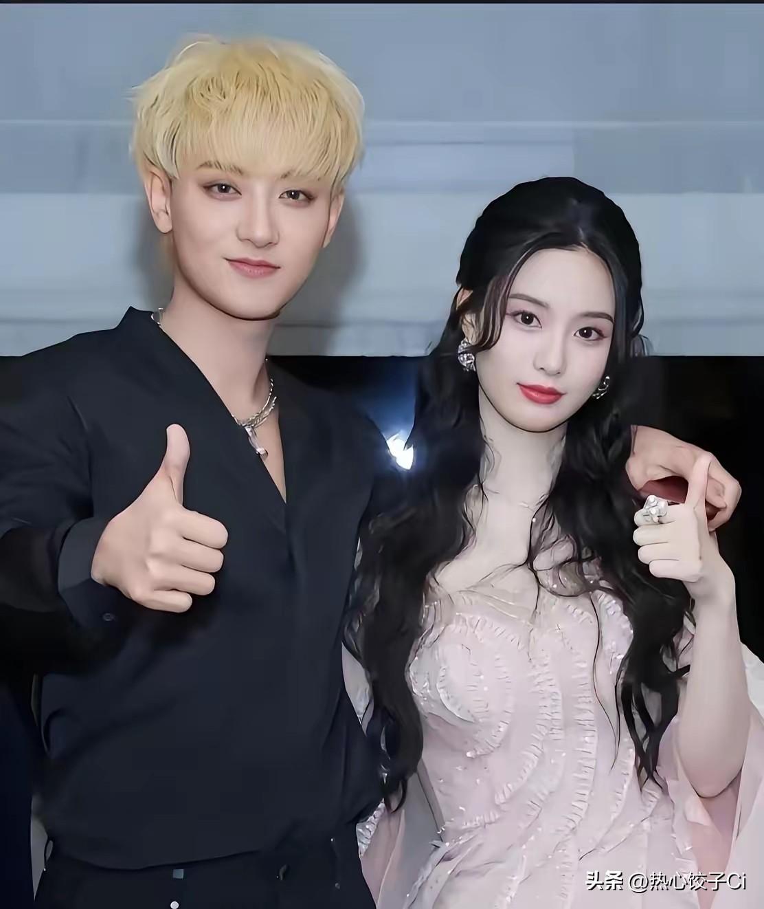 ​黄子韬和徐艺洋开直播，有人说黄子韬嘴唇发紫，要检查心脏。他说，兄弟，你是来给我