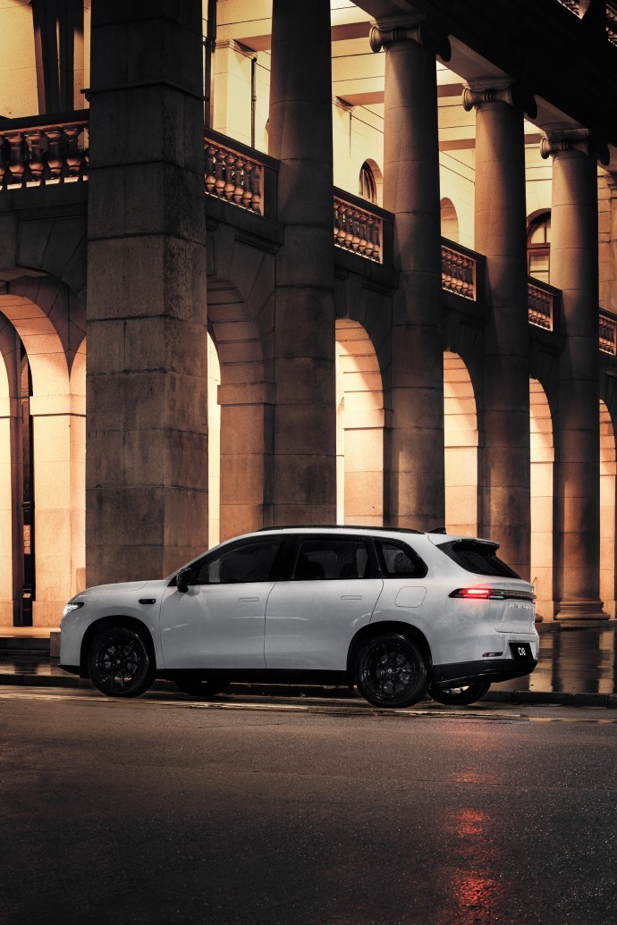 零跑月销从6万到7万凭啥这么快零跑汽车近期在销量赛道上狂飙突进，9月销量突破6万