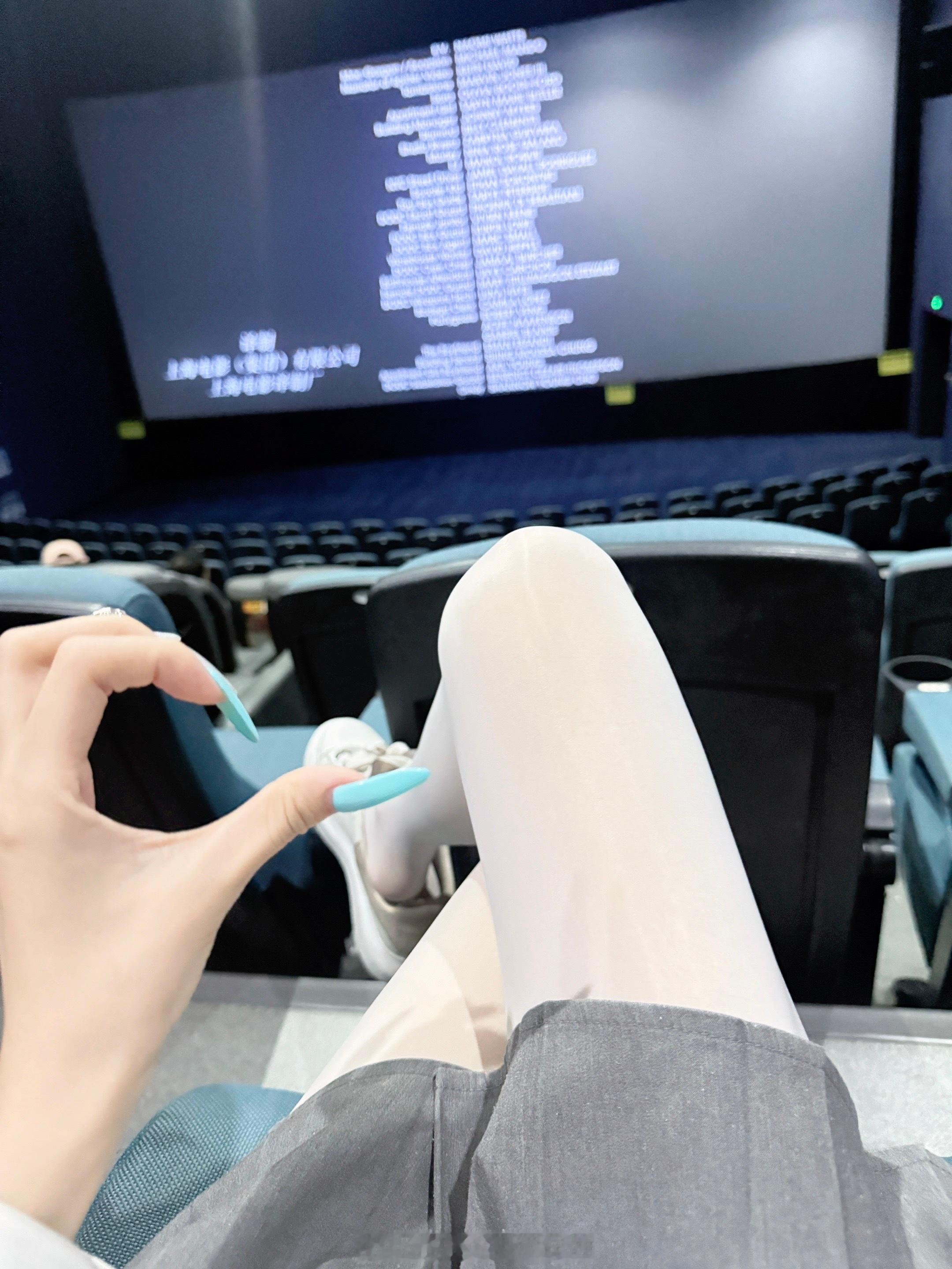 好喜欢看电影呀🎬 