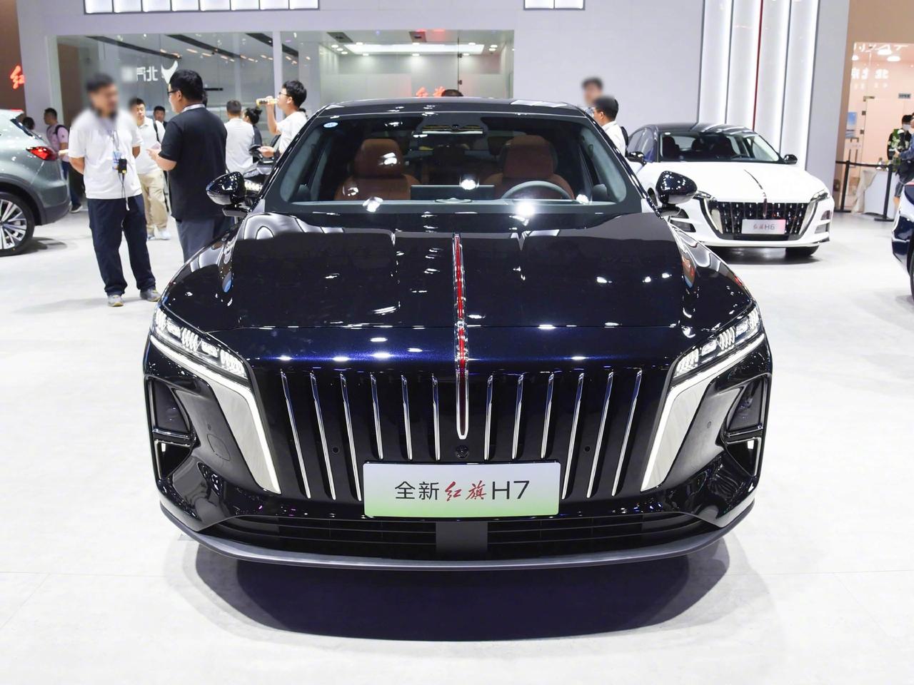 红旗H7 PHEV 2026年9月上市，中大型插混家用轿车，车身尺寸5060×1