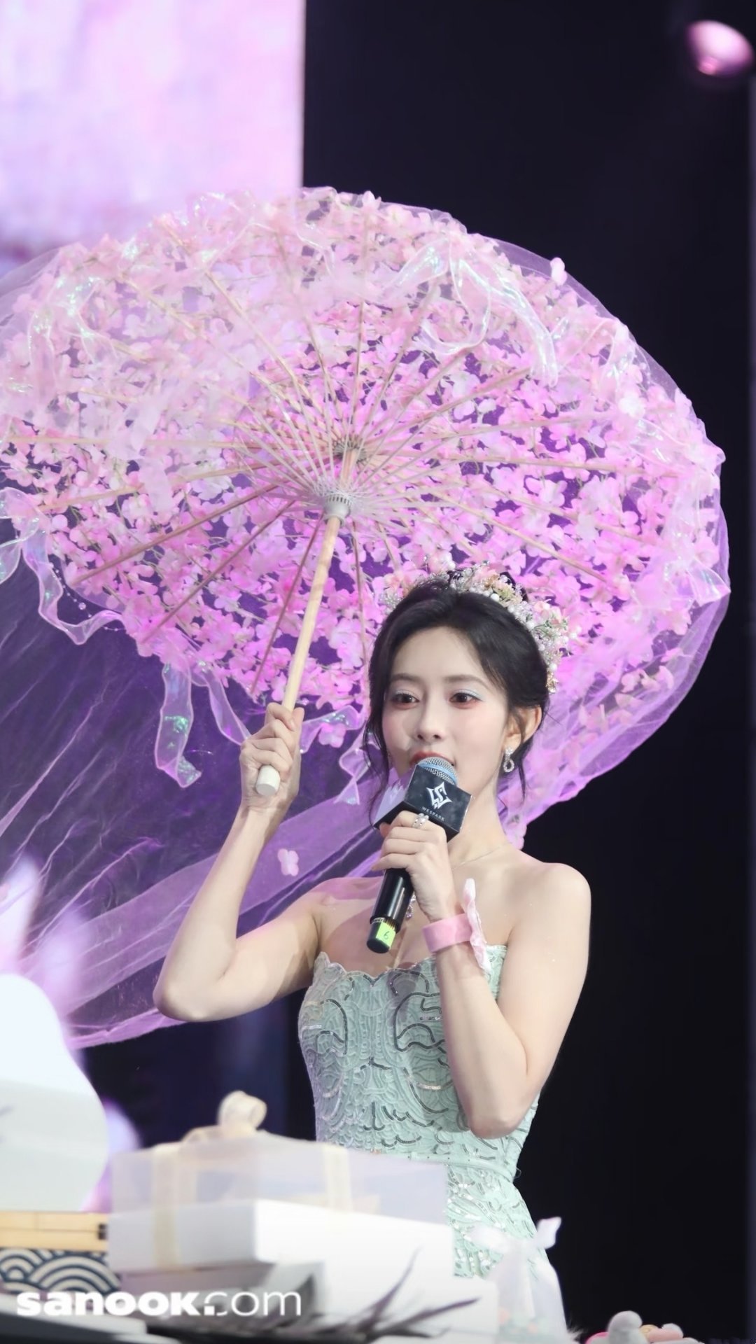 越夜越美丽