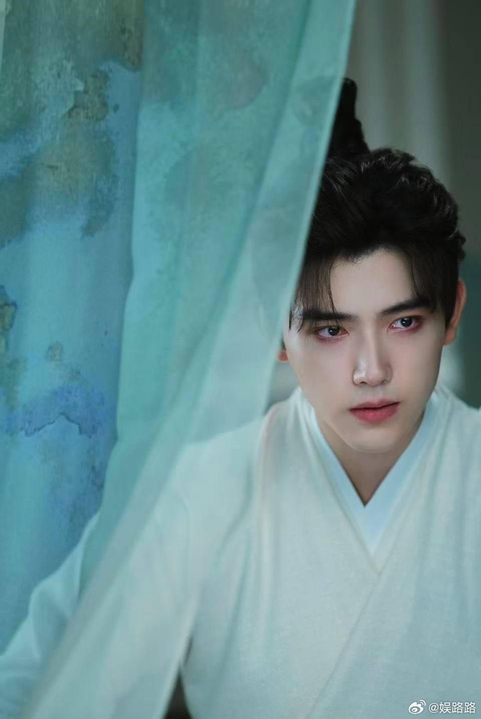 妈呀妈呀！陈飞宇最近也太苏了吧！🆘 这颜值和气场，又性感又man，完全戳中我的